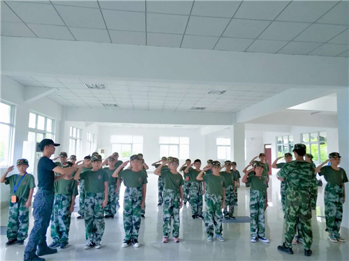 泉州哪里有小学生军事夏令营 泉州军事夏令营哪里好