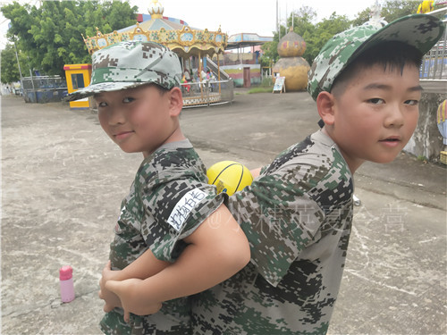 �ϲ�Сѧ����������Ӫ����