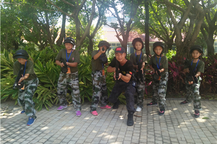 ����˼�����������ѵ��Ӫ����