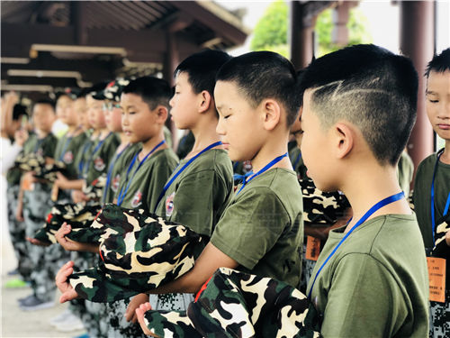 ���ź����ٶ���ѵ����Ӫ����