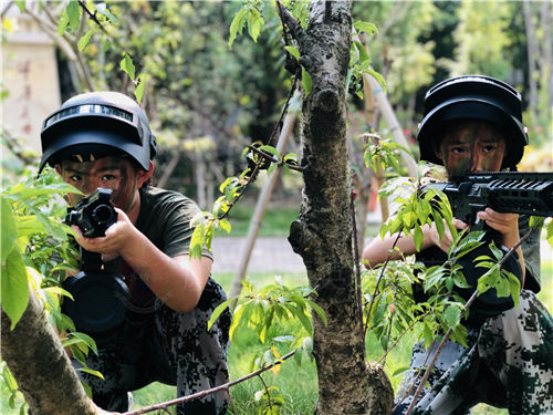 ���ź���Сѧ����������Ӫ����