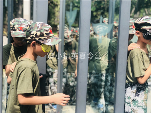 Ȫ��С��Ӣ����Ӫ